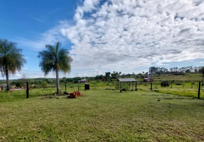 ¡Excelente lote de amplias medidas en Bº La Colina!