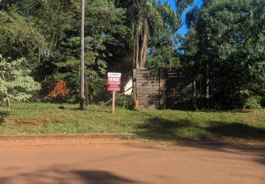 Terreno de excelentes medidas sobre asfalto en Candelaria