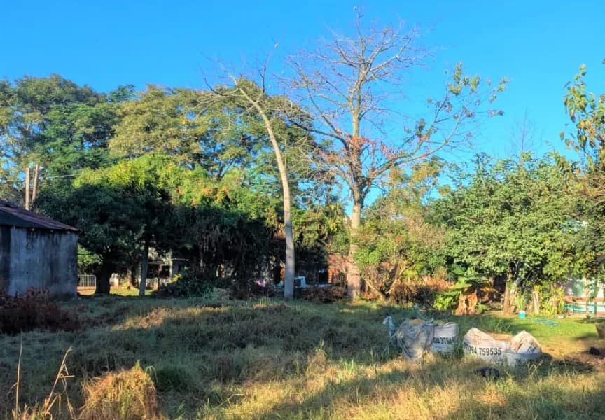 ¡ESPECTACULAR Y AMPLIO TERRENO FRENTE A LA SALADITA DE GARUPA!