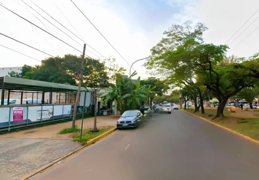 Espectacular propiedad sobre Avda Mitre entre Calle Junín y San Luis