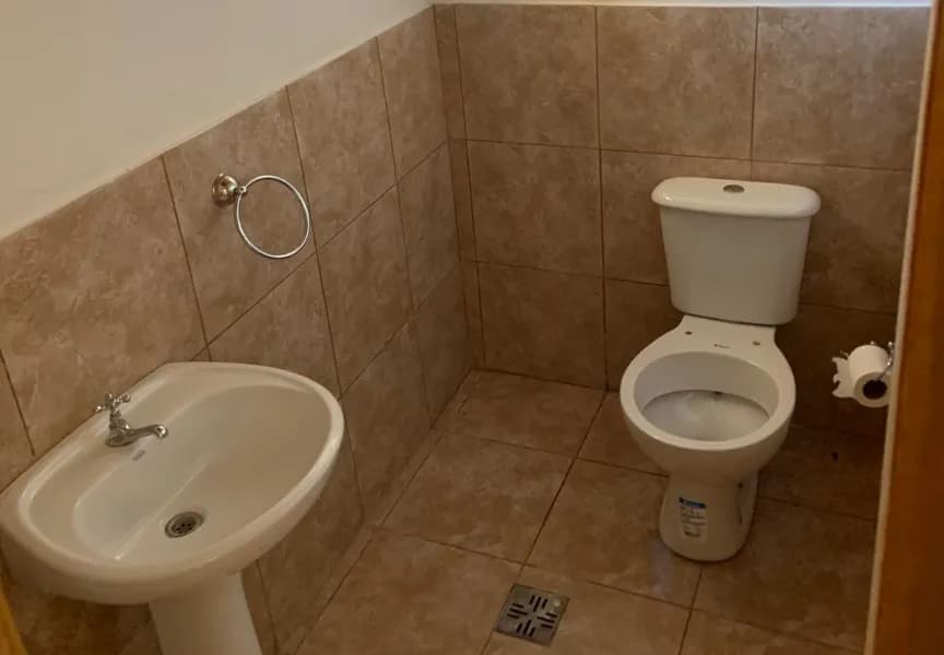 LOCAL COMERCIAL 100M2 - Bº Villa Bonita
